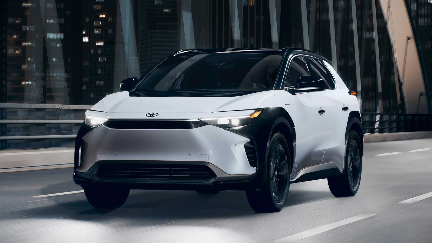 2025 Toyota bZ4X Front