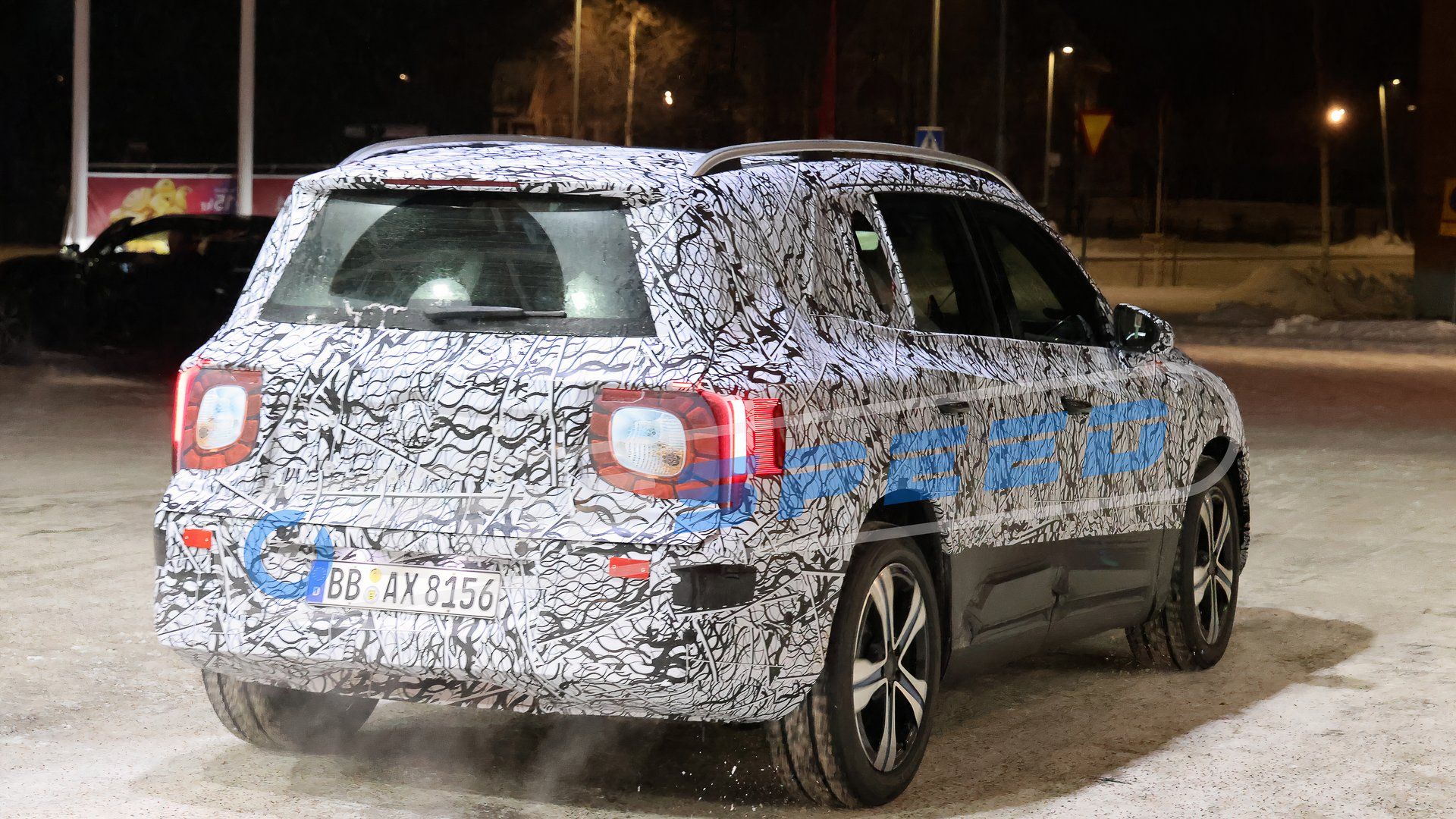 ICE-Powered Mercedes GLB Spied In The Open