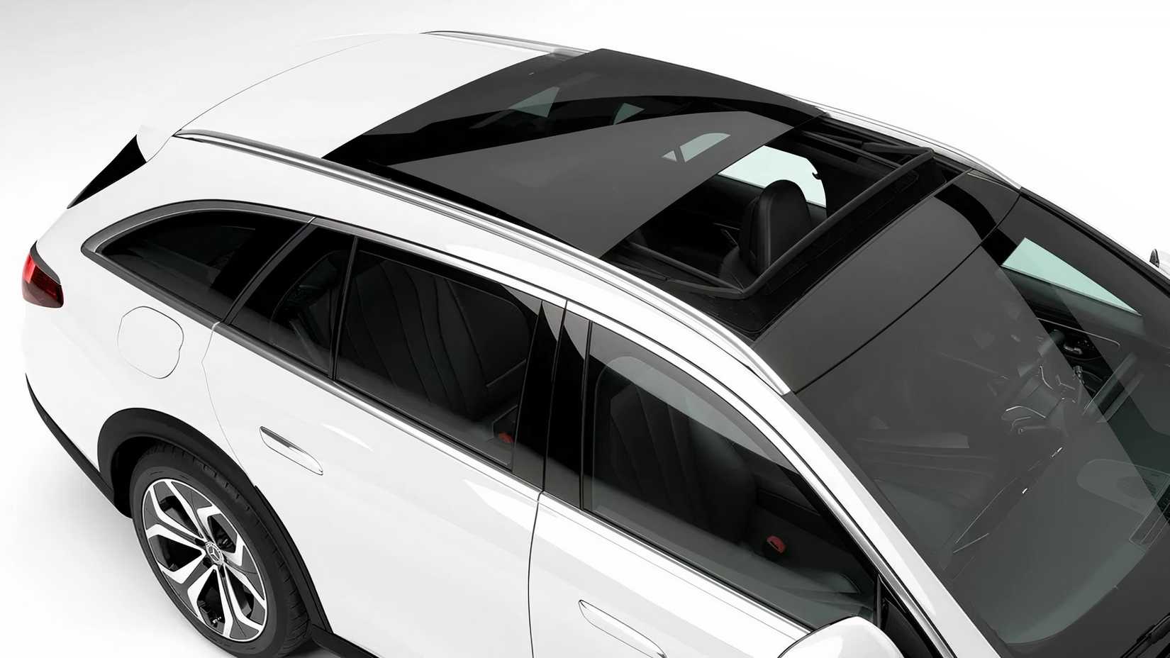 Ariel shot of a 2025 Mercedes-Benz E 450 4Matic All-Terrain