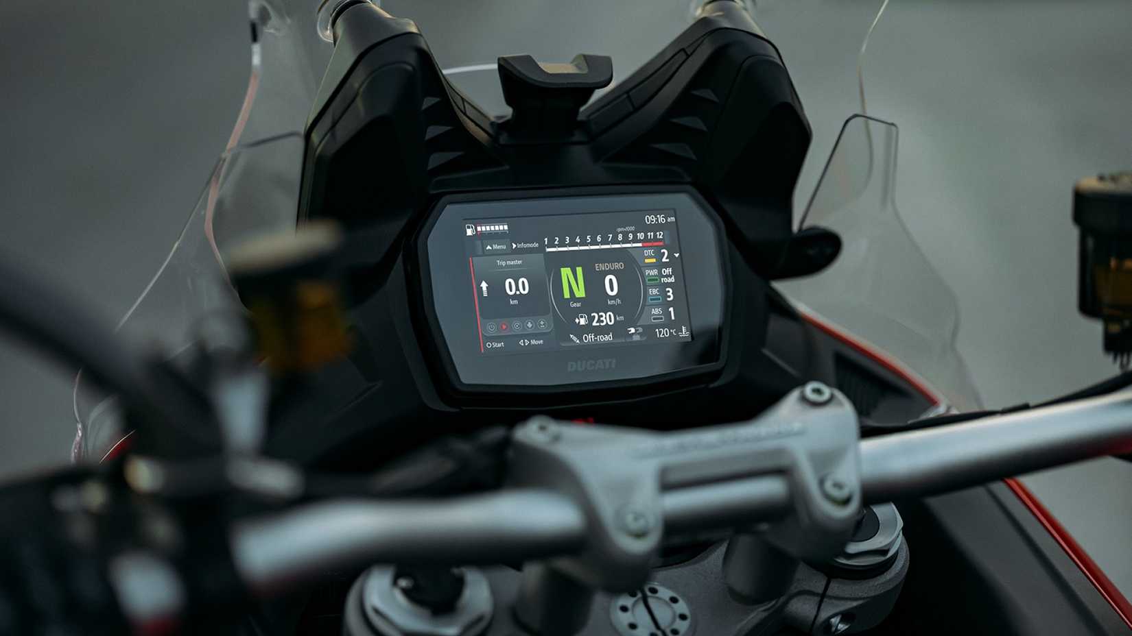 2025 Ducati Multistrada V2 detail