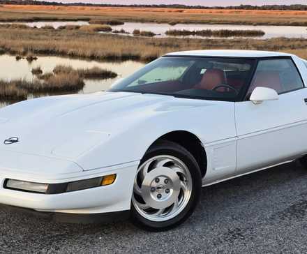 1995 Chevrolet Corvette, front 3/4
