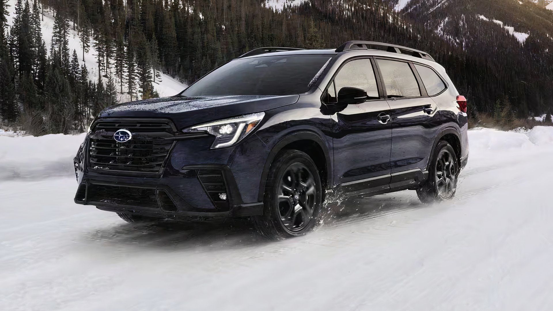 2025 Subaru Ascent Onyx Edition Premium in black driving in snow
