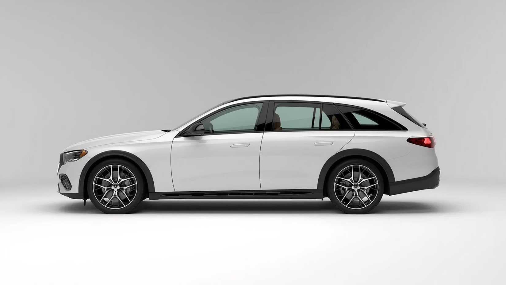 Side shot of a 2025 Mercedes-Benz E 450 4Matic All-Terrain Wagon