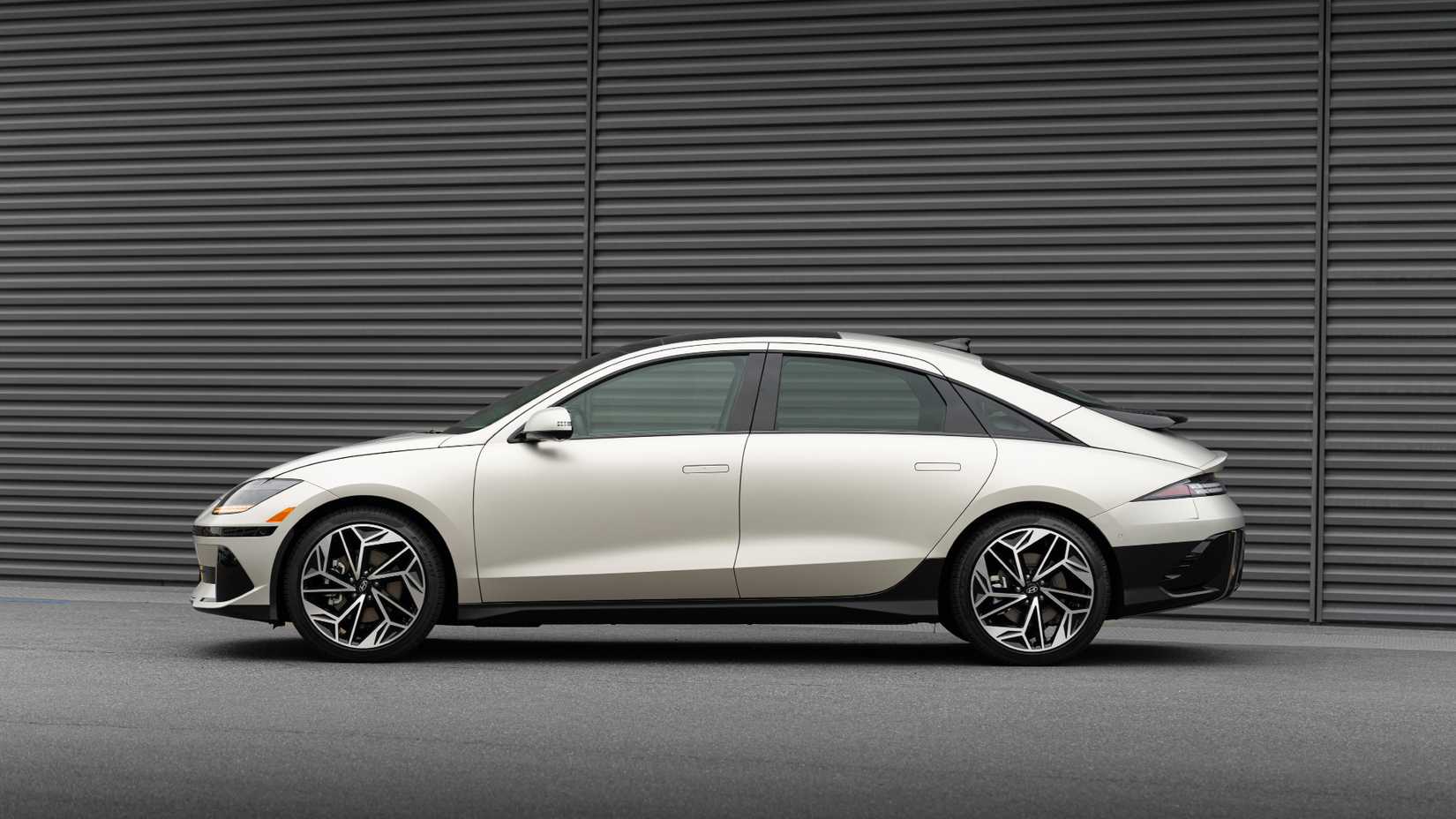 2025 Hyundai Ioniq 6 side shot Parked in front of building