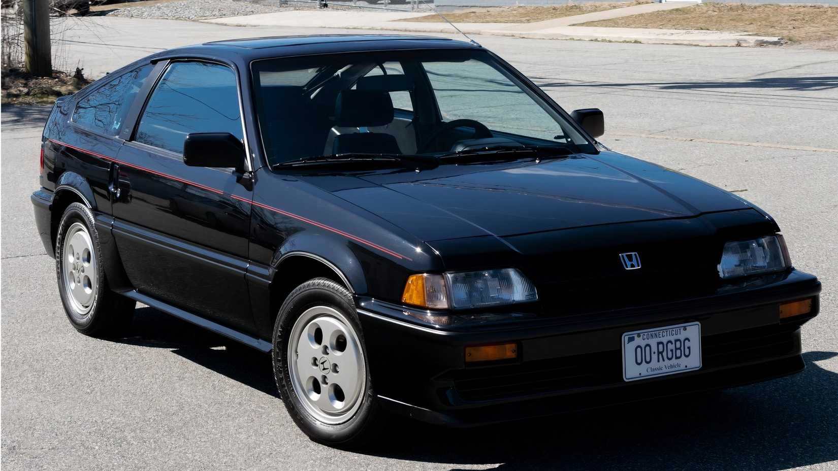 Vista frontal 3/4 do Honda CRX Si 1987