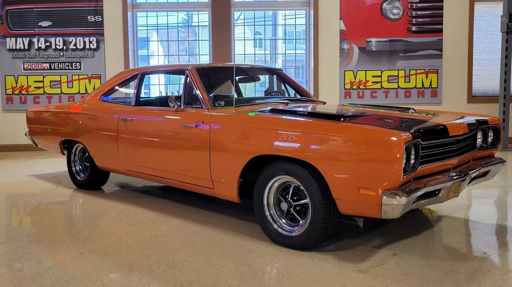 3/4 side view of 1969 Plymouth Road Runner
