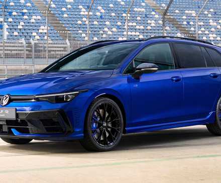 Volkswagen Golf R variante, frente 3/4