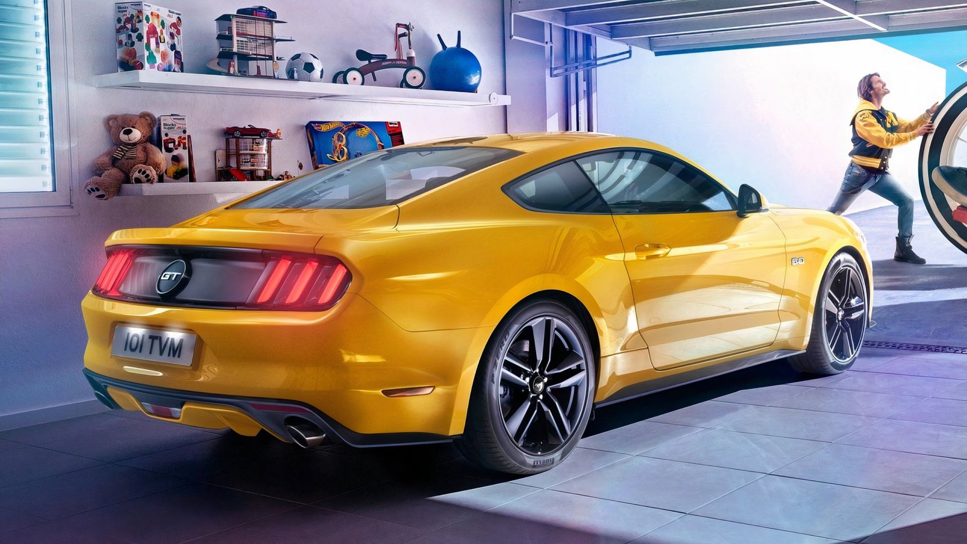 2015 Ford Mustang GT, rear 3/4
