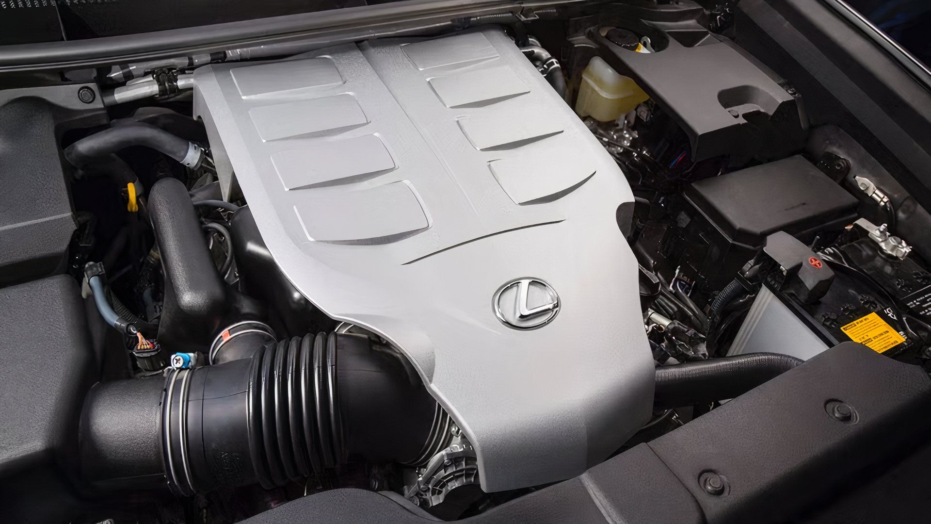 2015 Lexus GX 460 close-up shot of the engine bay
