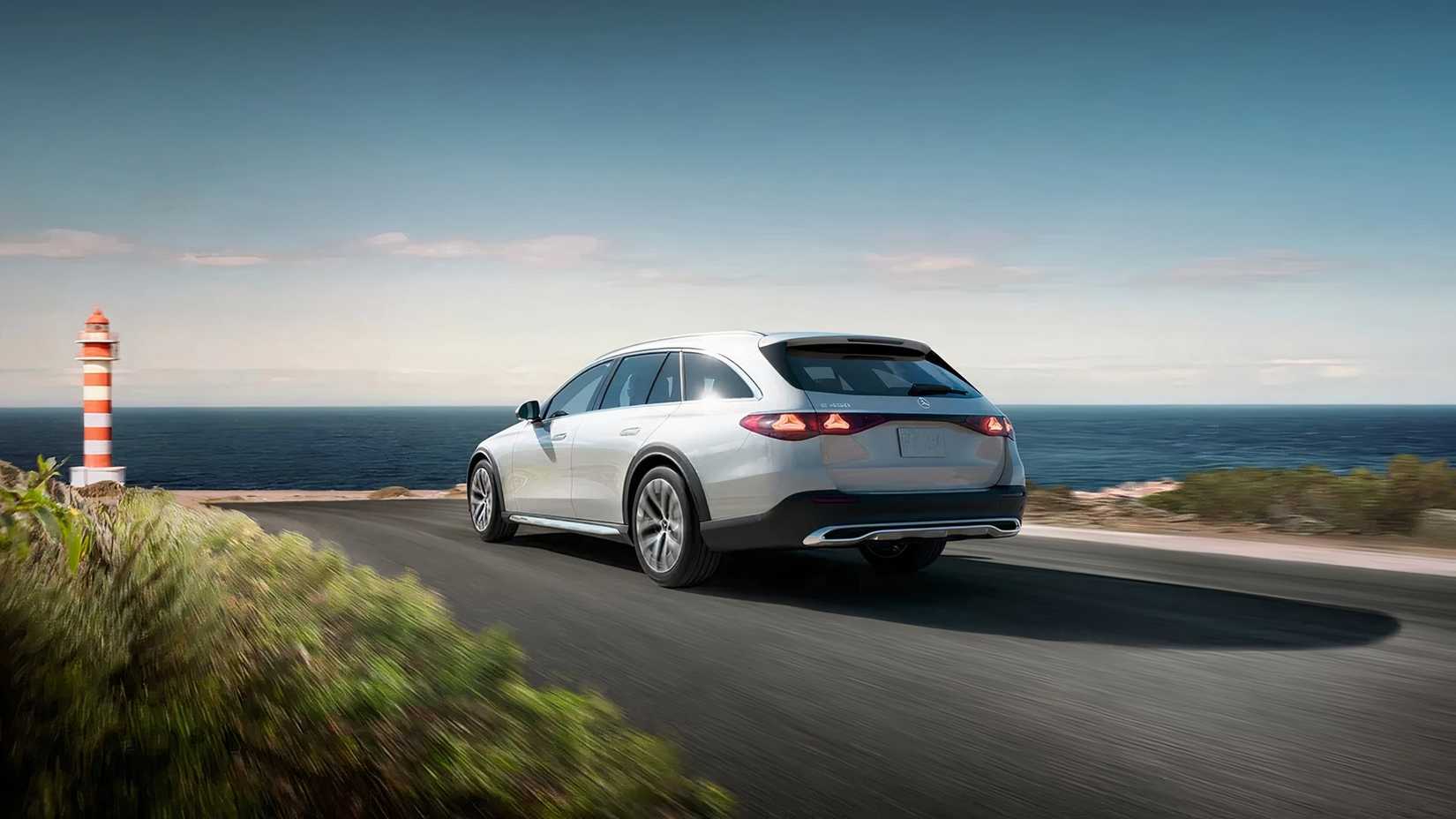 Rear 3/4 shot of a 2025 Mercedes-Benz E 450 4Matic All-Terrain