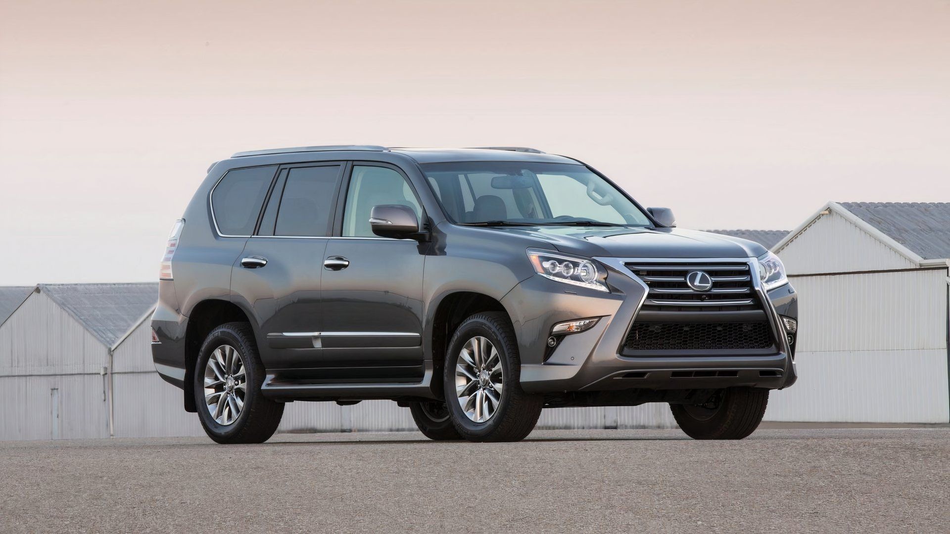 Front 3/4 shot of a 2015 Lexus GX 460