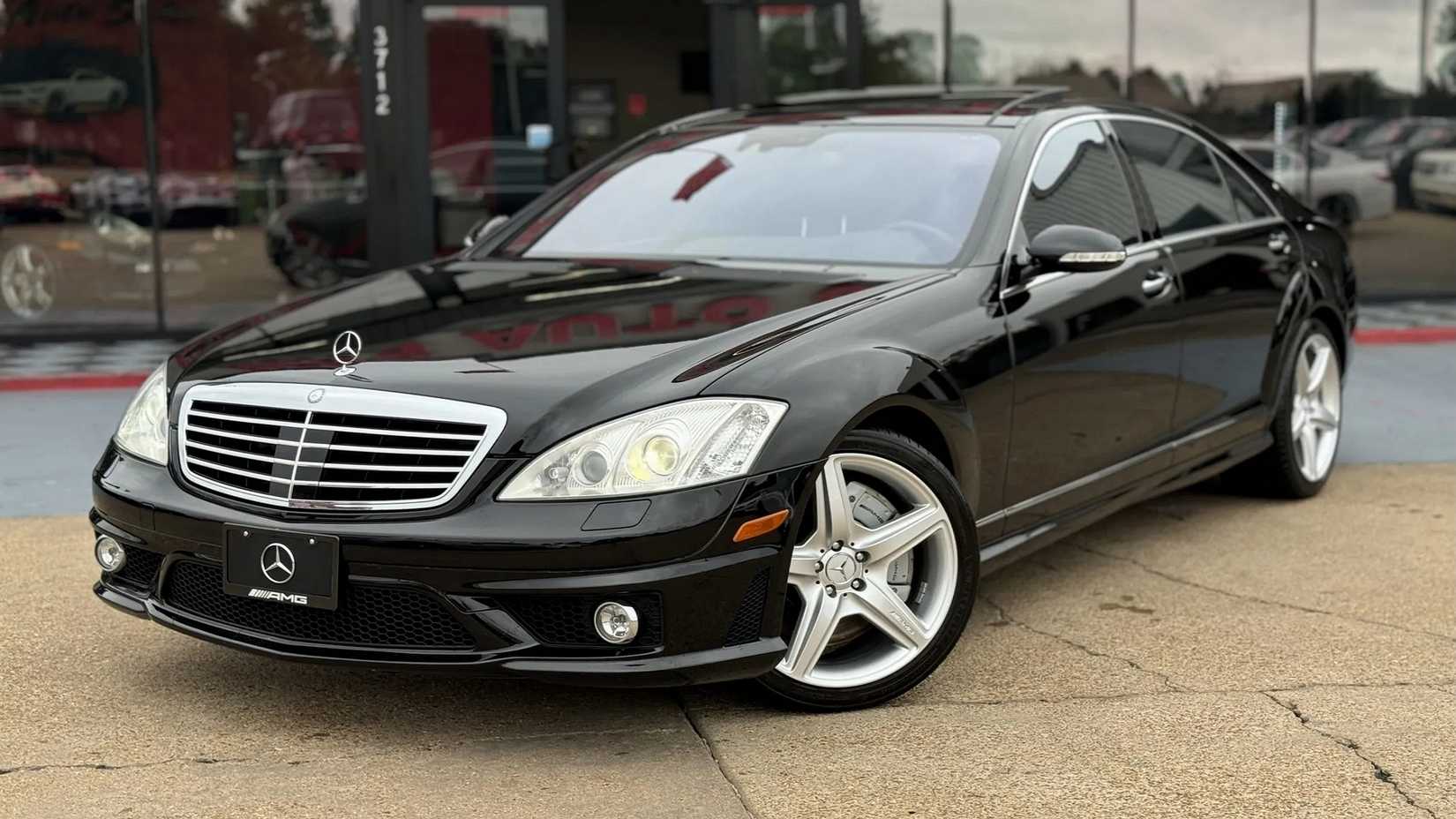 Black 2008 Mercedes-Benz S63 AMG