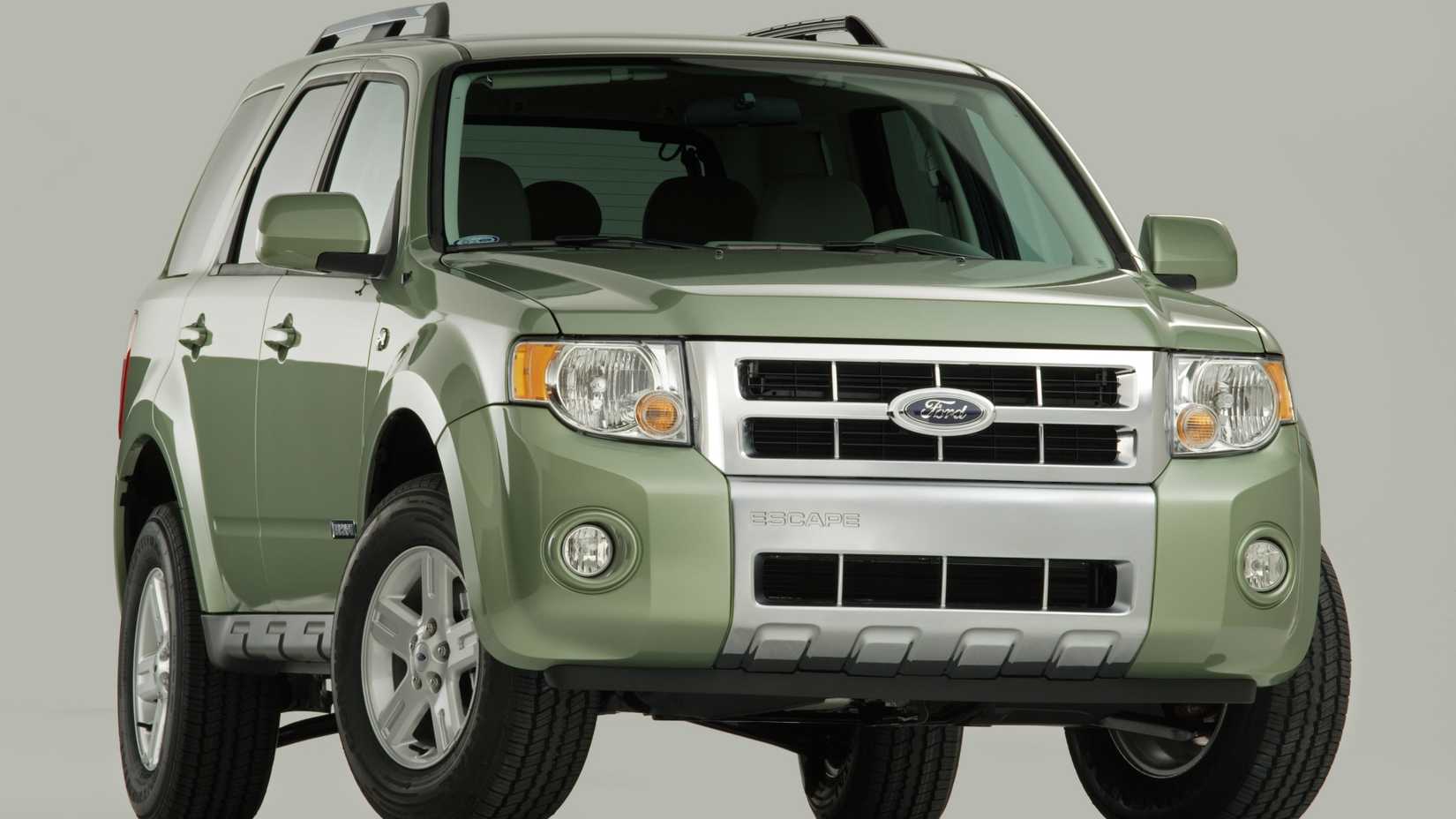 2008 to 2012 Ford Escape Front Three-Quarter