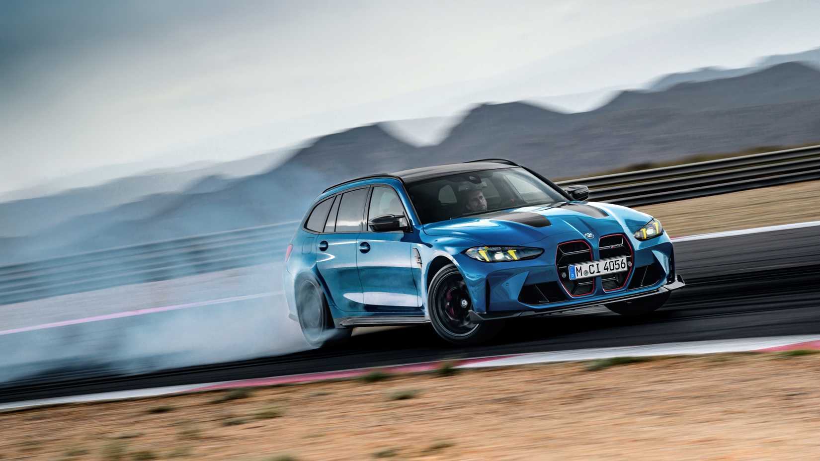 2025 BMW M3 CS Touring Exterior (13)