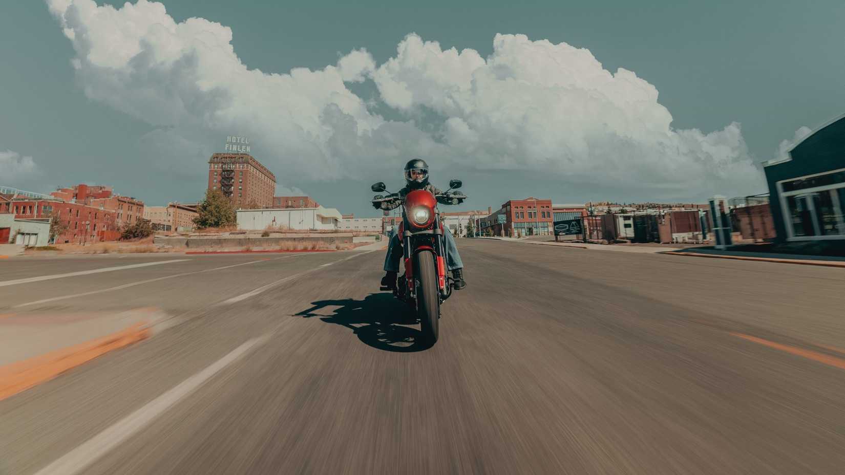 2025 Harley-Davidson Low Rider S Front Action