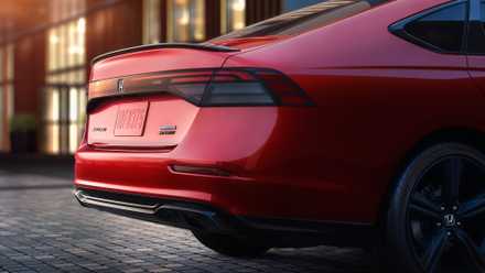 Close da traseira do Honda Accord 2025