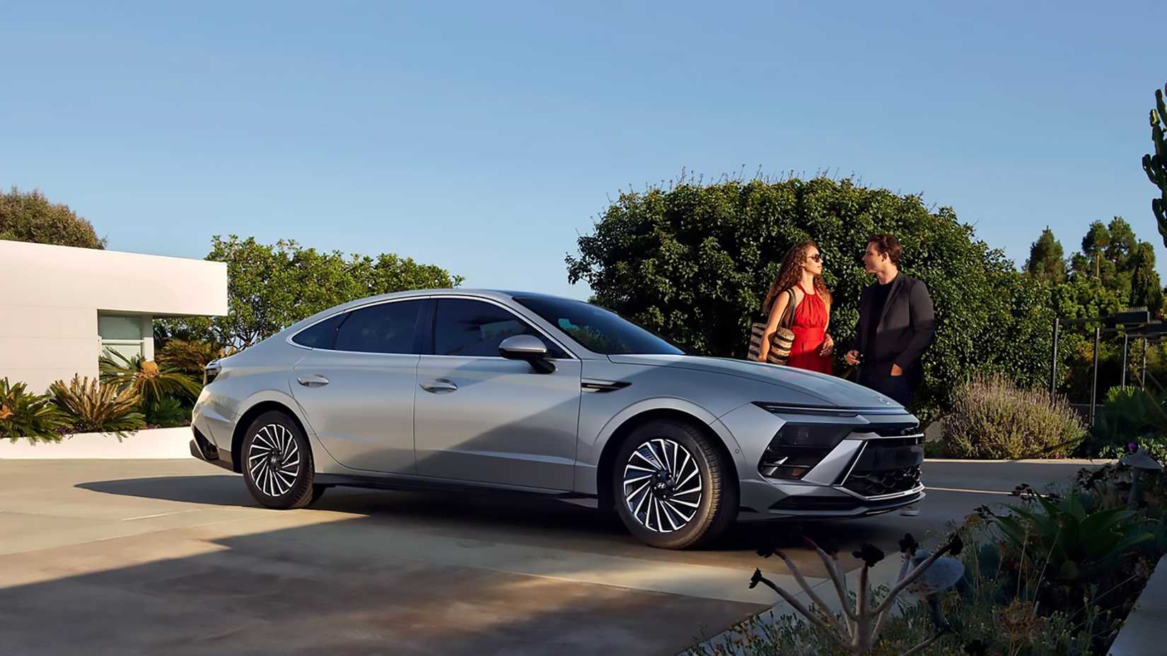 A Silver 2025 Hyundai Sonata Hybrid