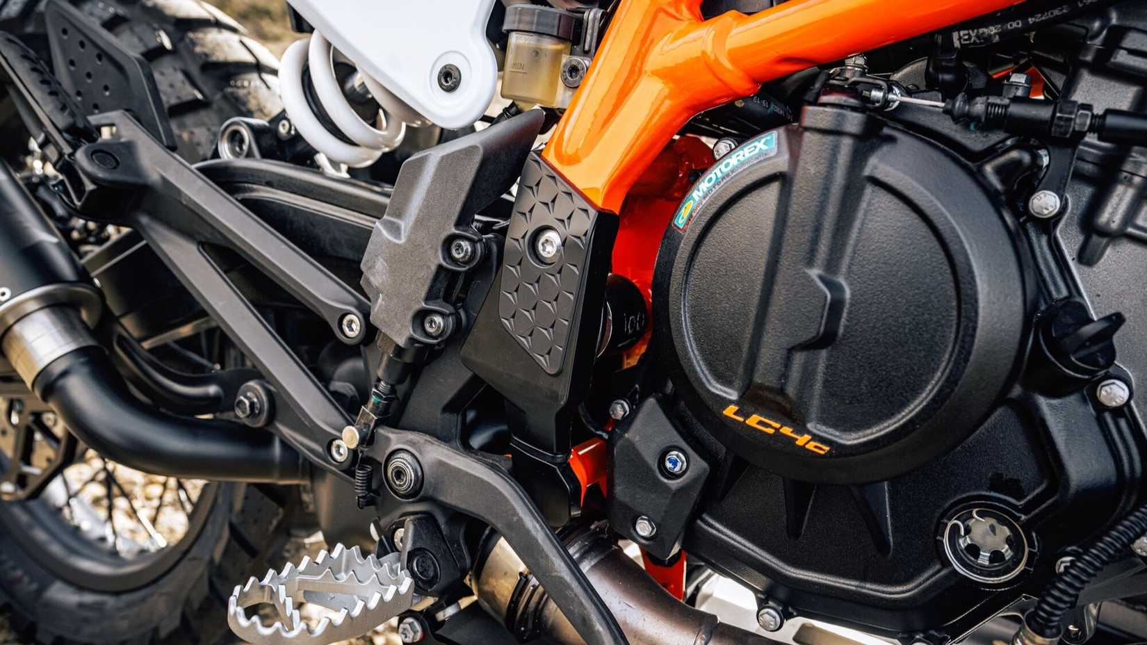 Motor 2025 KTM 390 Enduro R