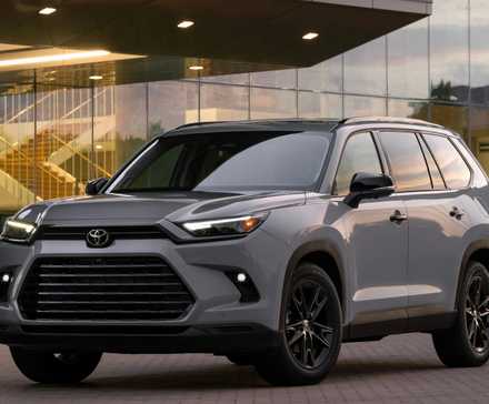 grey 2025 Toyota Grand Highlander