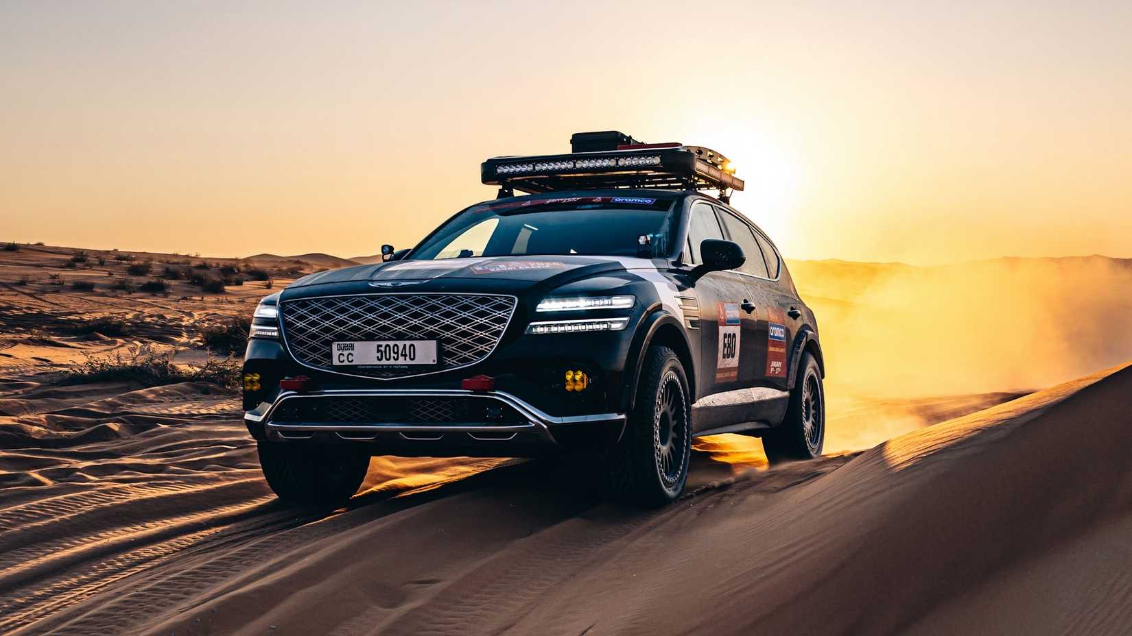 Ângulo frontal Genesis GV80 Desert Edition