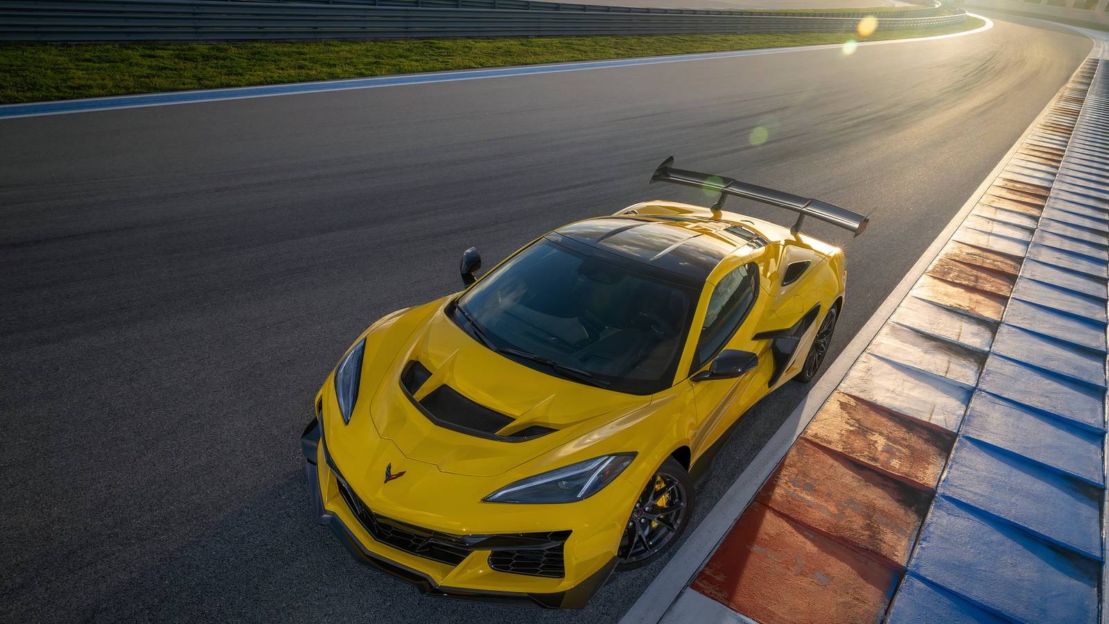 Chevrolet Fast 10 New Performance Cars That Can Hit 200 MPH