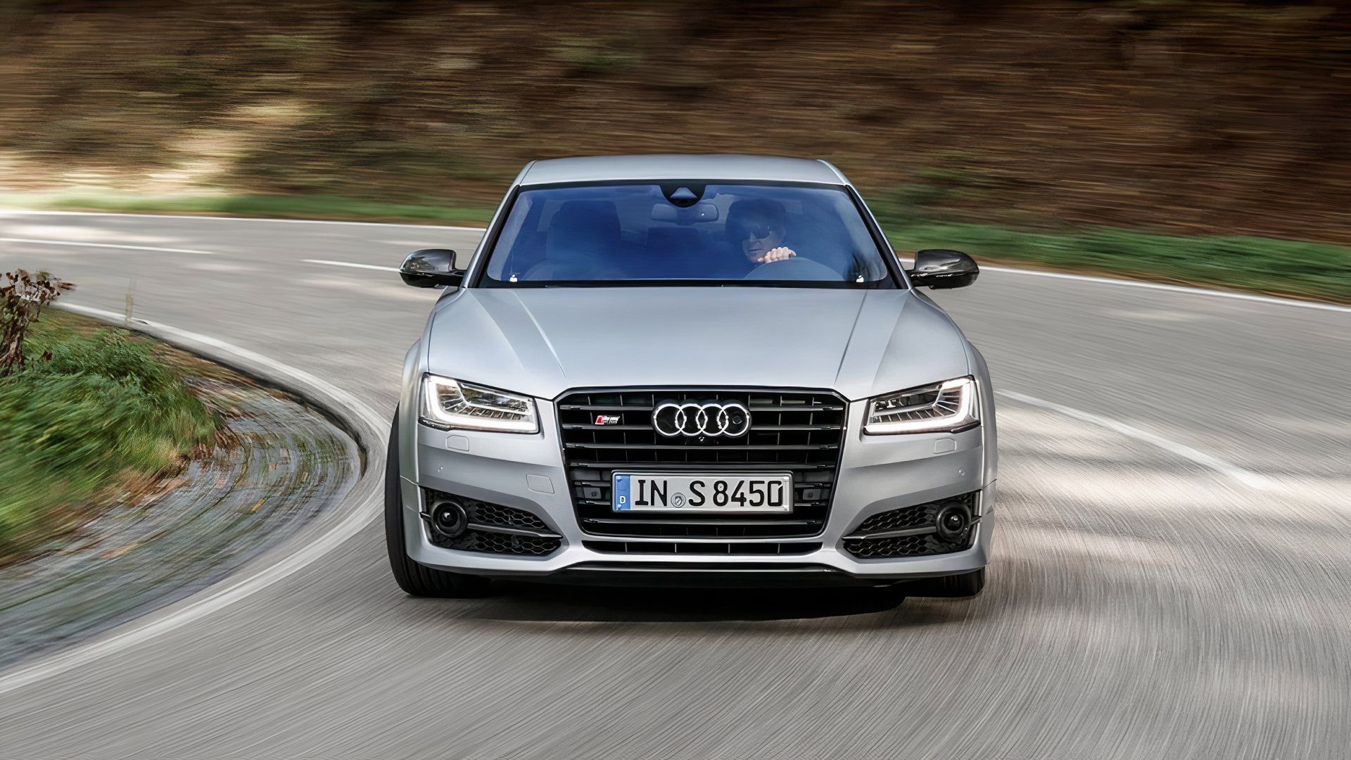 2017 Audi S8 Plus, front profile