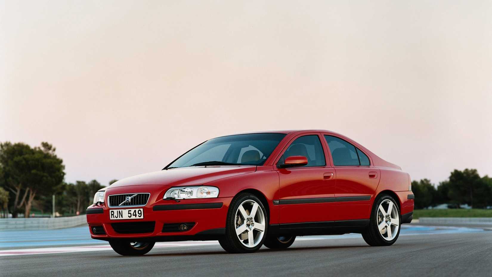10 Sports Sedans From The 2000s That Are Still Great Today