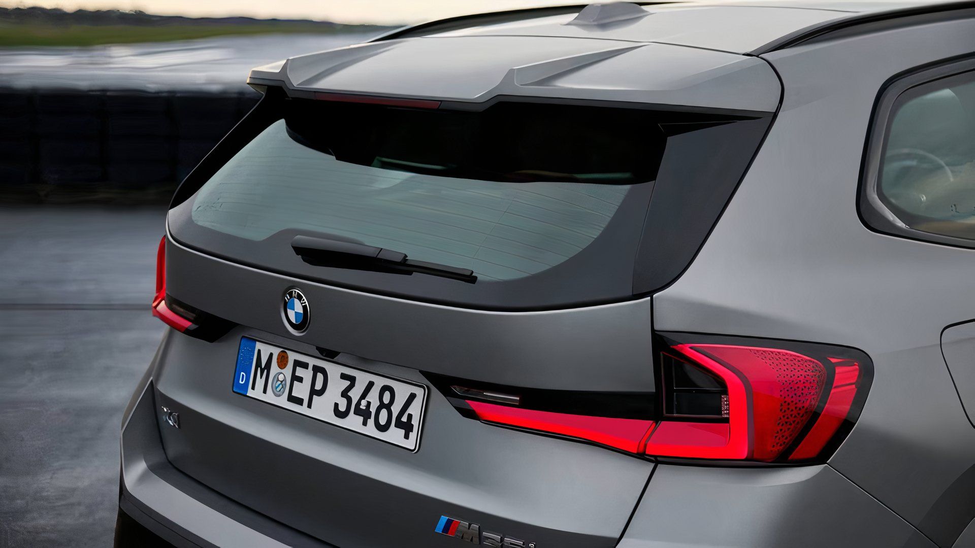 10 Two-Row SUVs That Balance Space, Style, and Performance
