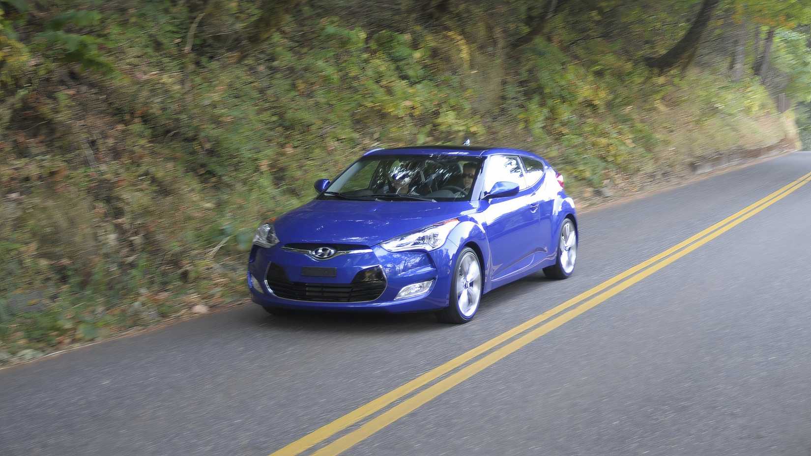 2012 Hyundai Veloster Frente 3/4 Tiro
