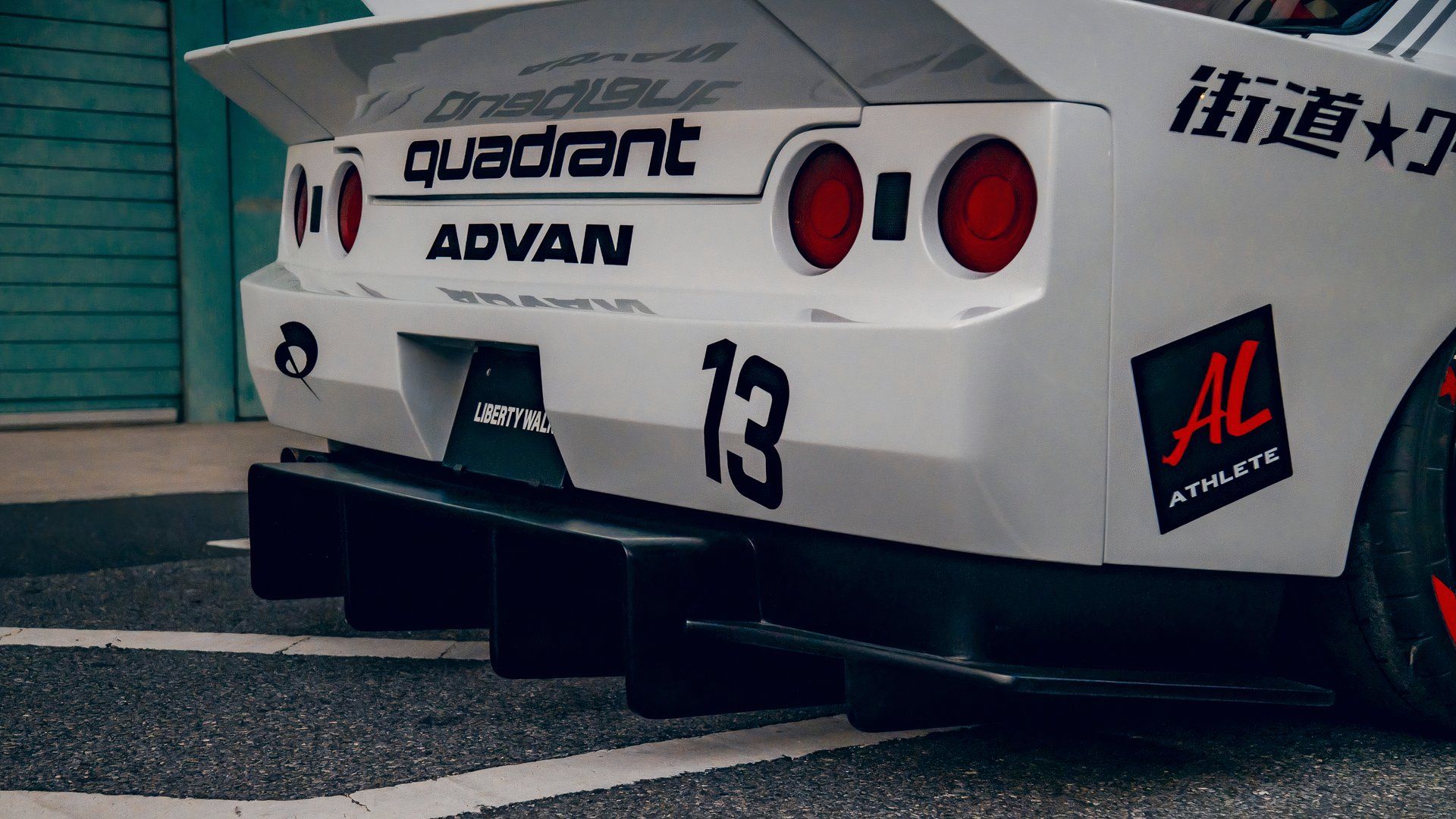 Nissan Skyline GT-R R32 Widebody 2カラーセット 1/64 Tarmac Works Nissan Skyline GT-R R32 Widebody Advan
