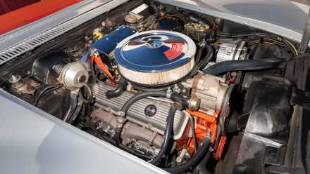 LT-1 V-8 do Chevrolet Corvette 1970