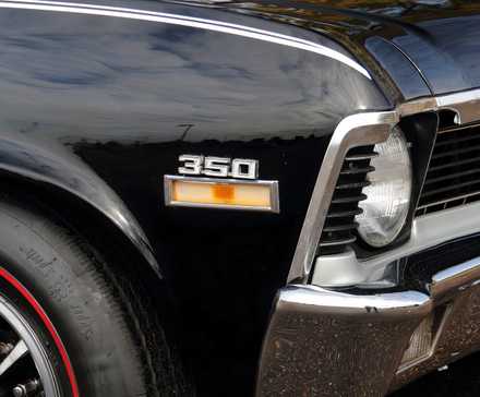 Fender badge of 1970 Chevrolet Nova SS 350