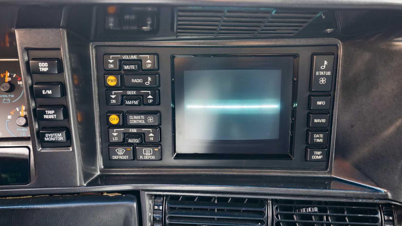 Touchscreen of 1990 Oldsmobile Toronado Trofeo