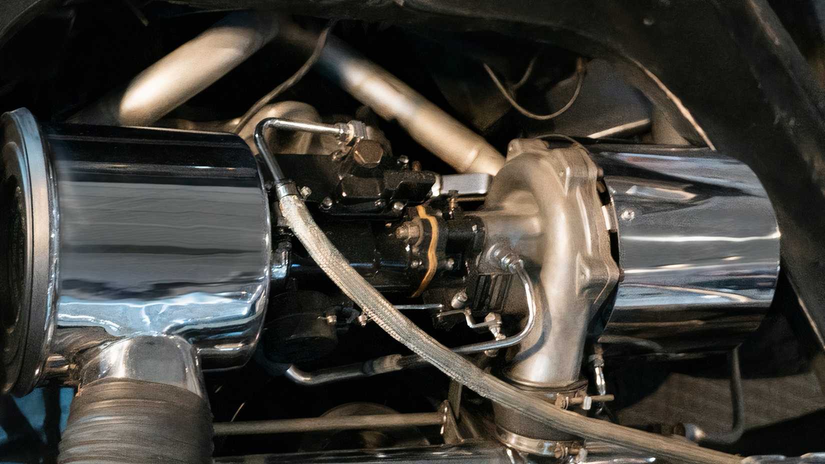 Engine of 1962 Chevrolet Corvair Monza GT