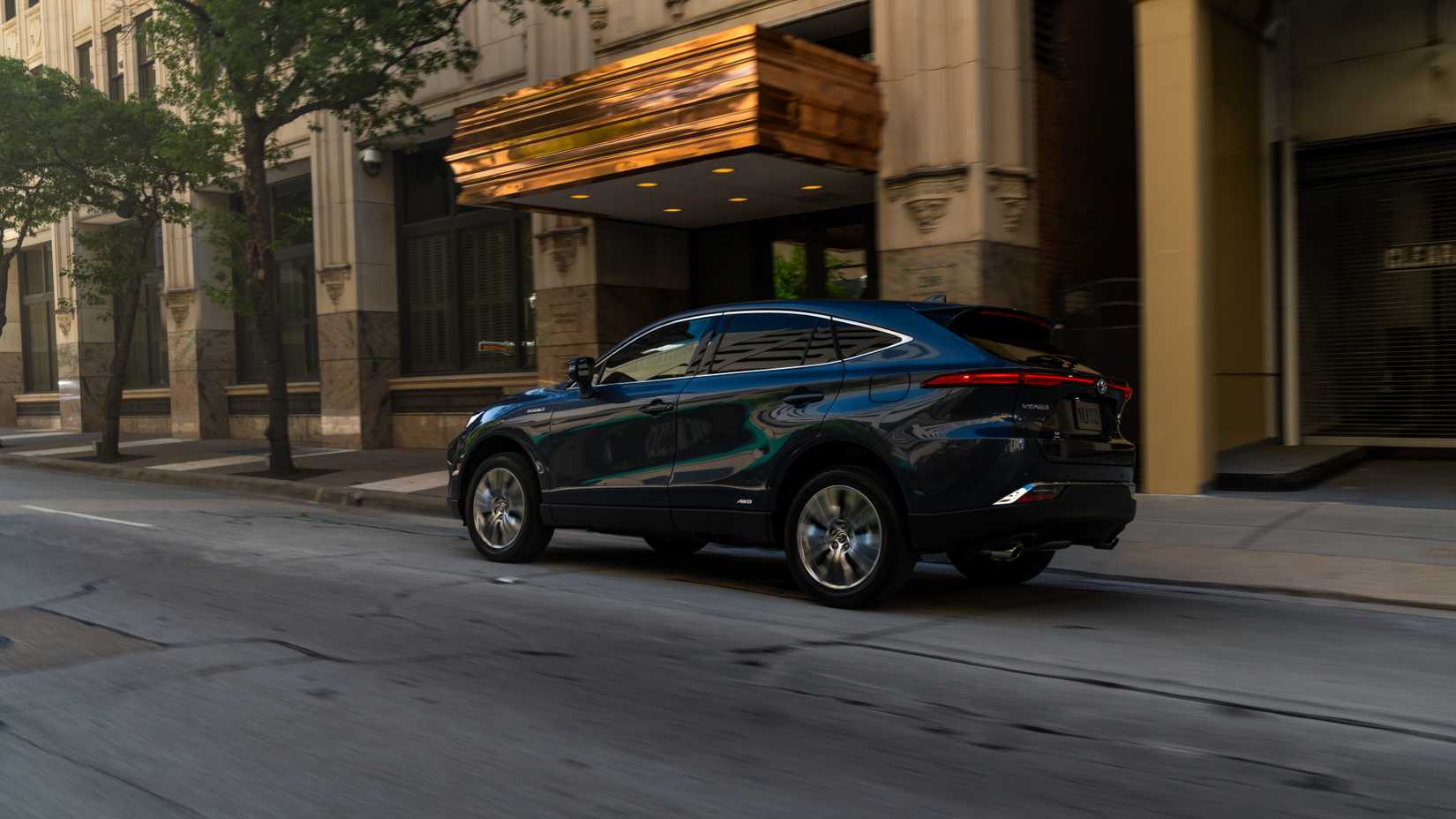 2024 Toyota Venza rear 3/4