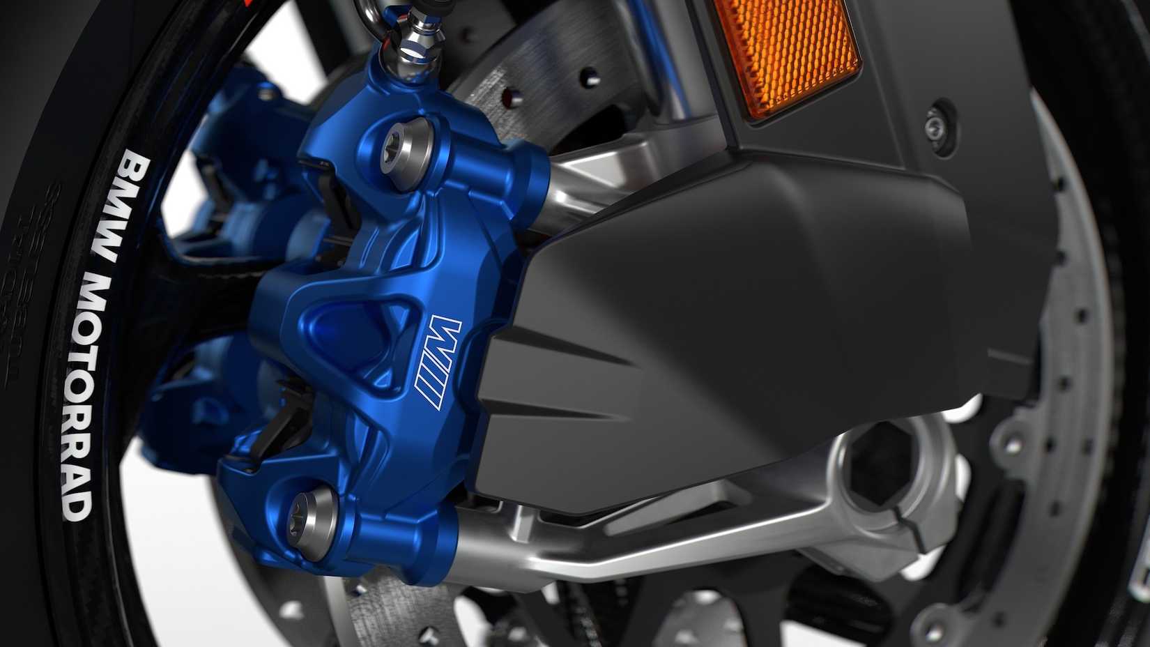 P90573613_lowRes_the-new-bmw-s-1000-r