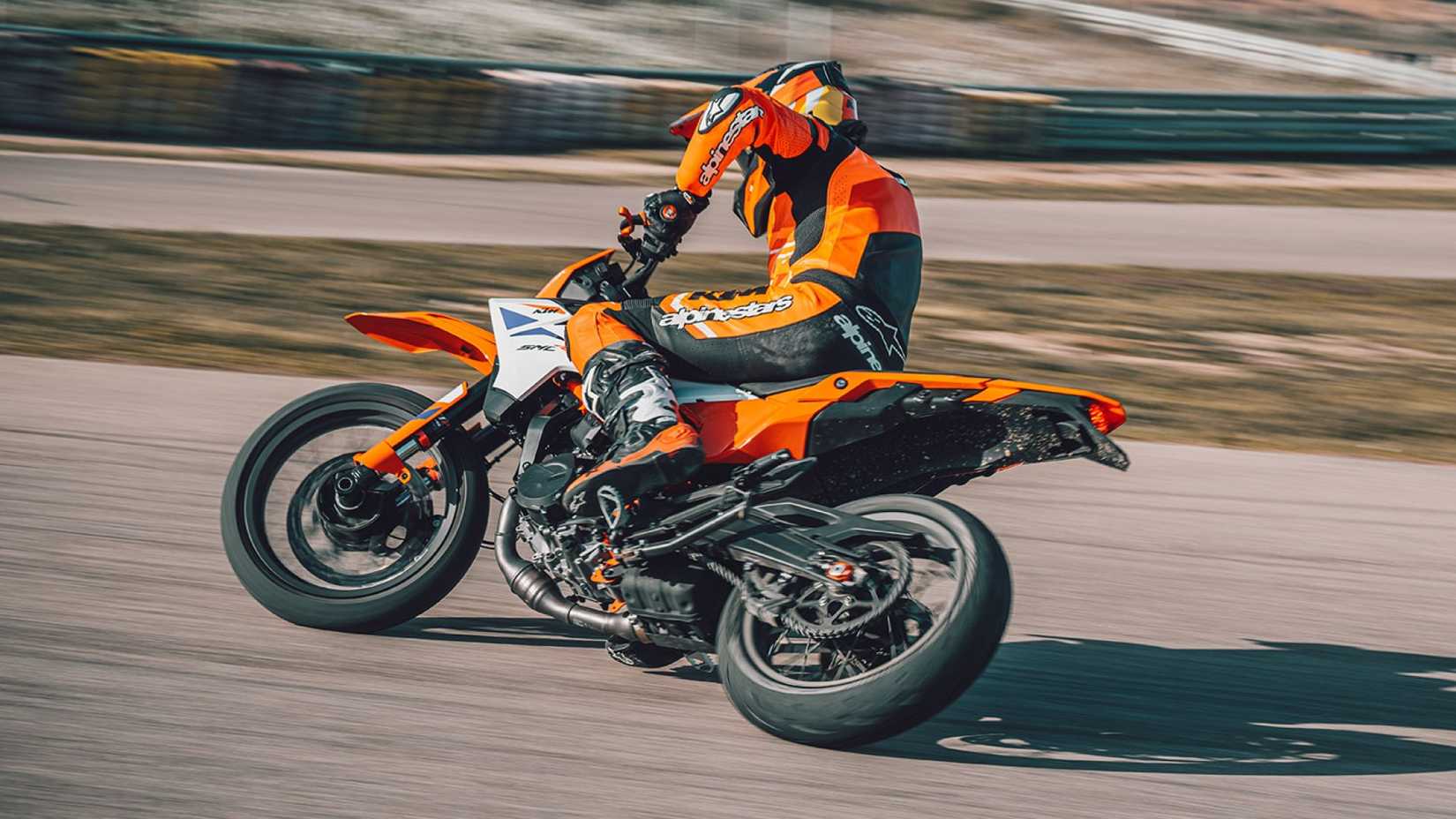 2025 KTM 390 SMC R on the racetrack sliding on racetrack