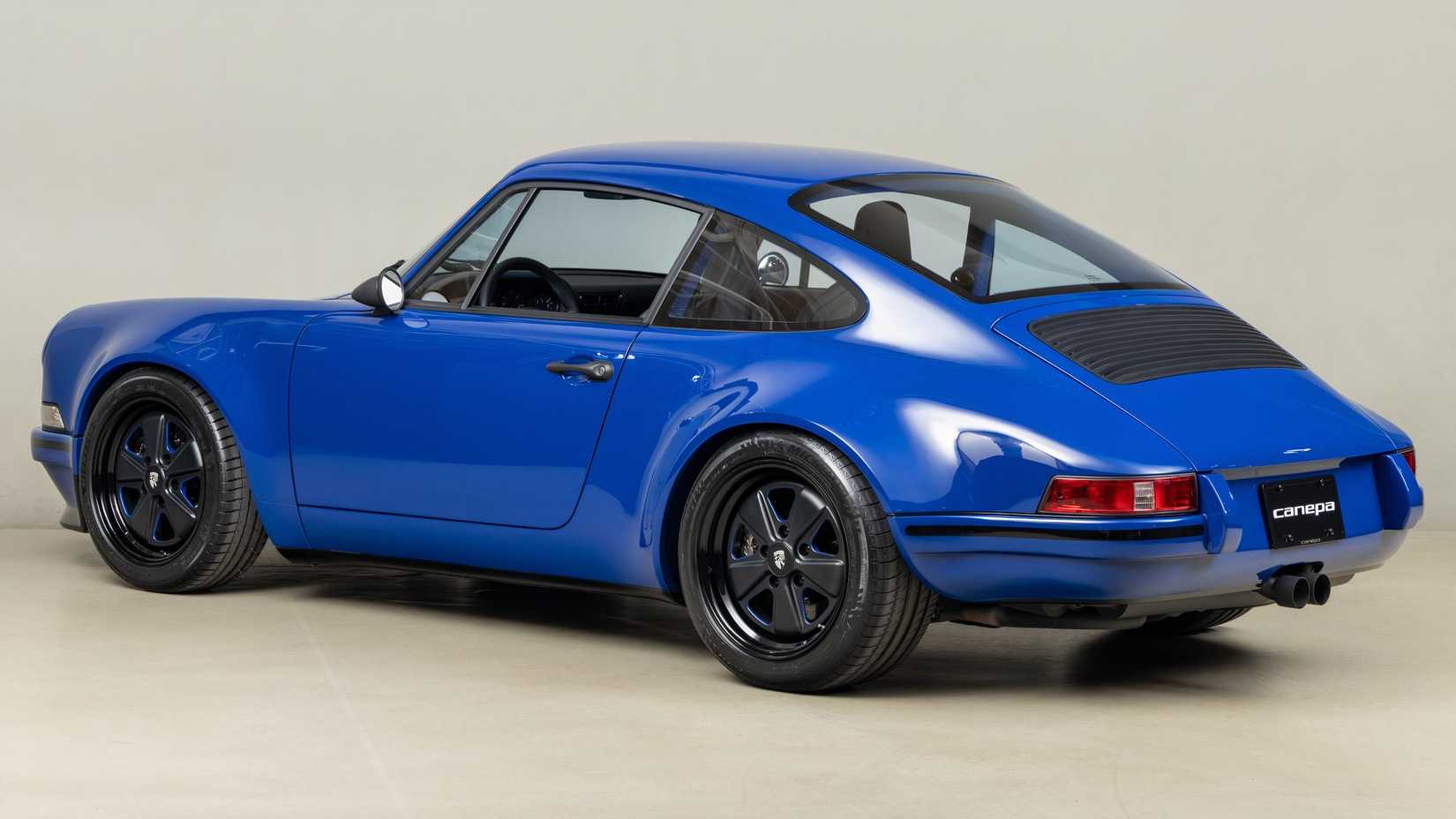 Kalmar 7-97 Porsche 911 Restomod Rear Angle