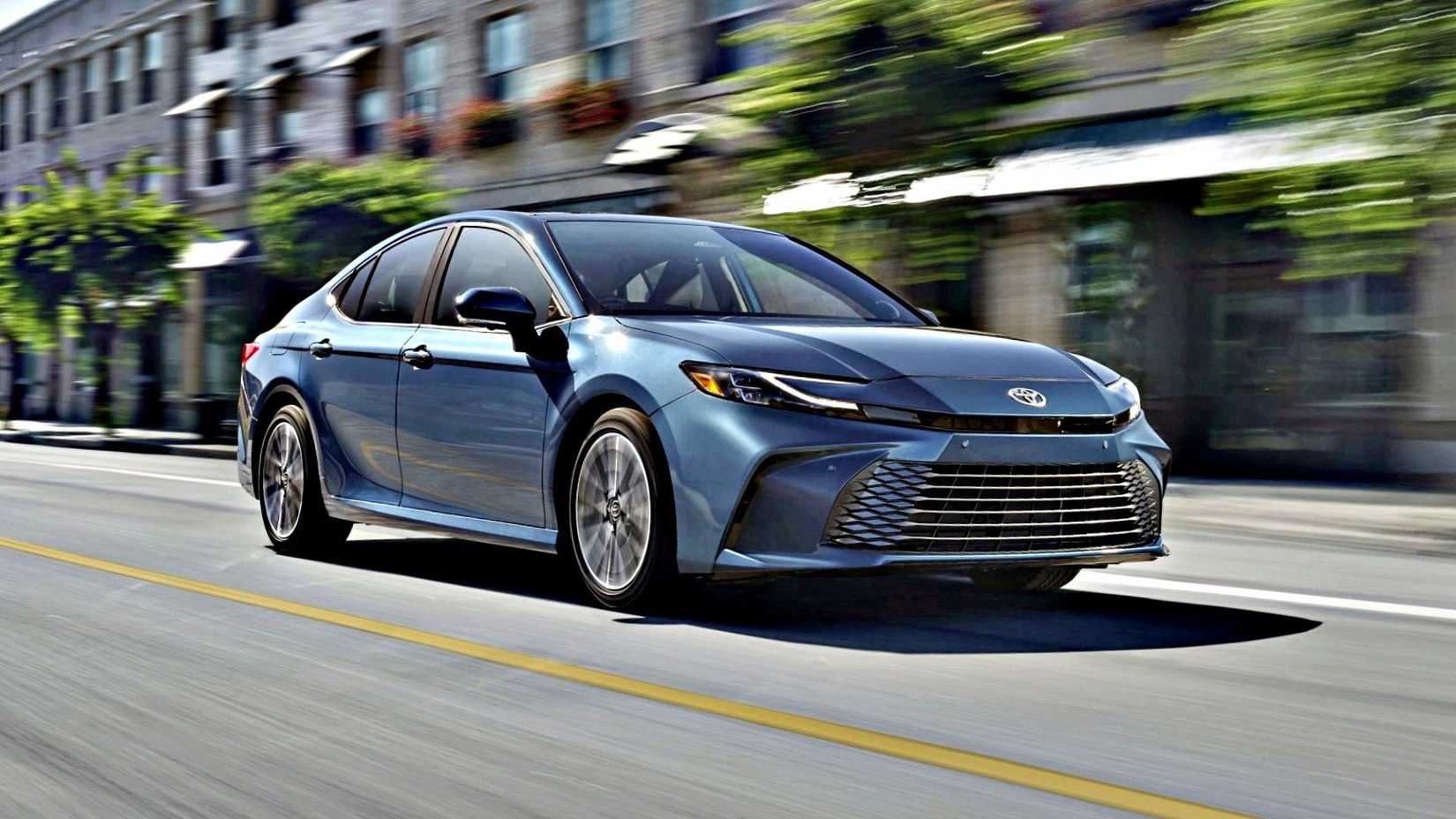 Toyota Camry 2025 azul