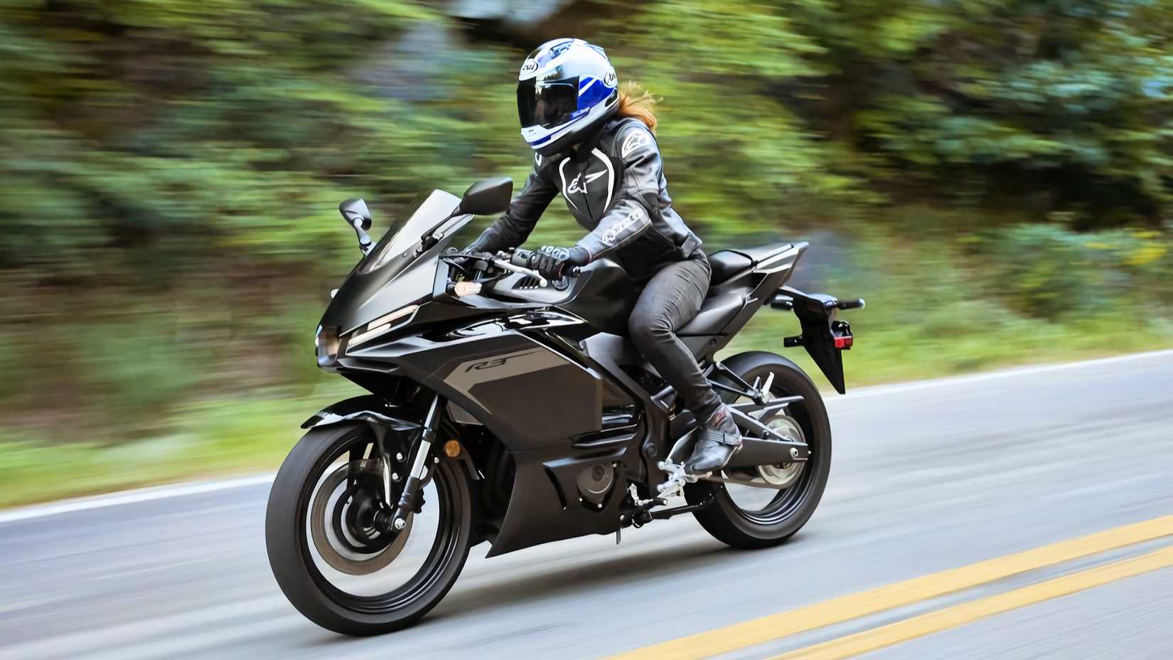 Rider on a 2025 Yamaha YZF-R3