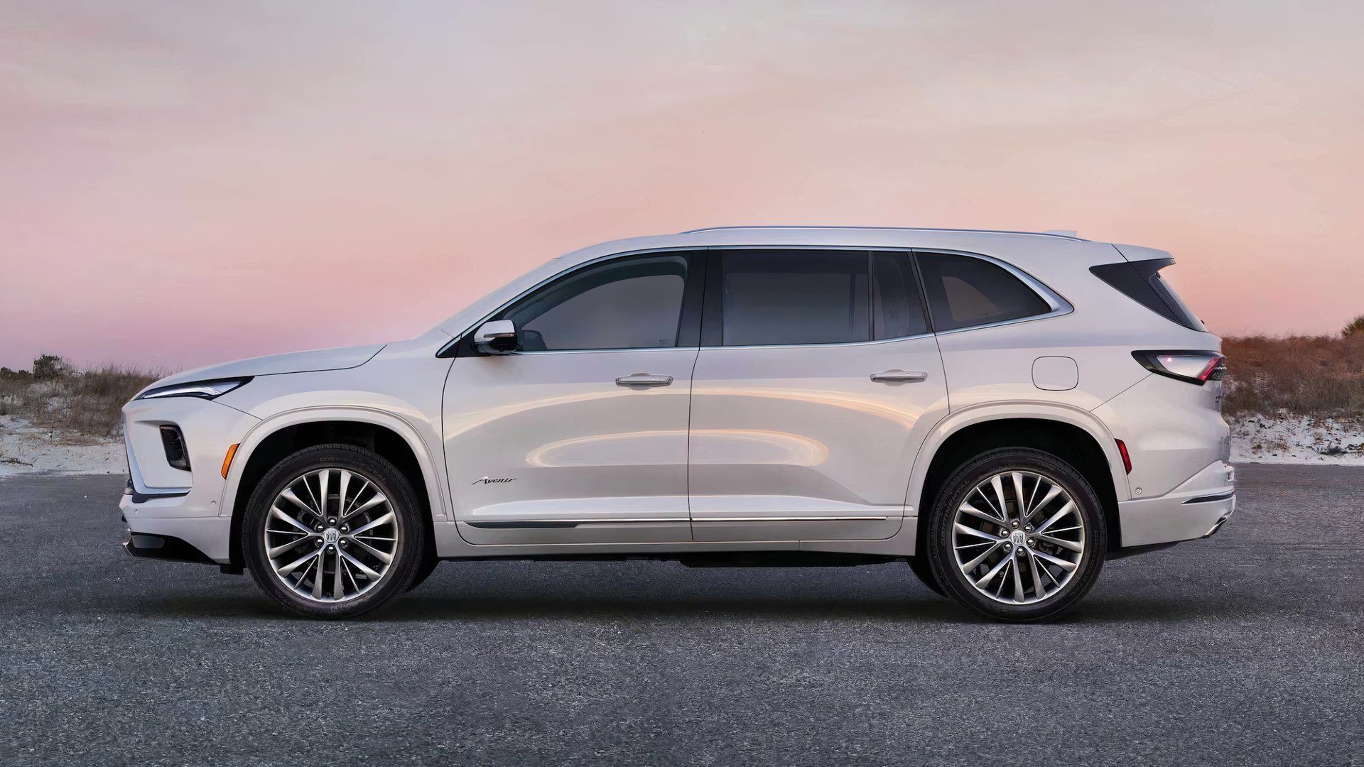 Side shot of a 2025 Buick Enclave Avenir parked