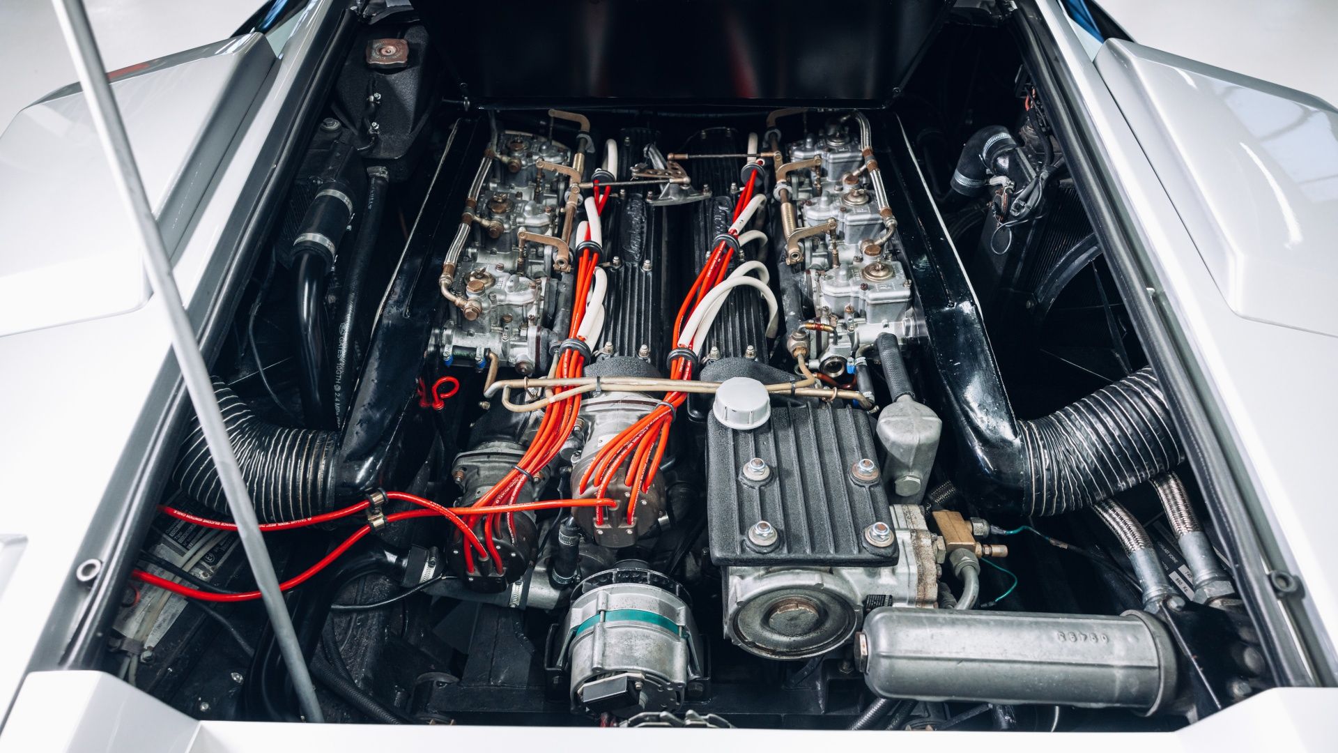 83-Year-Old Crashes Lamborghini Countach On Autobahn