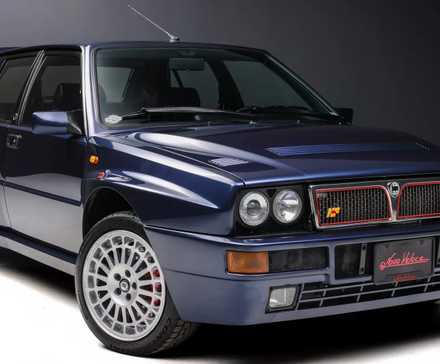 1991 Lancia Delta HF Integrale Evoluzione front 3/4 studio shot