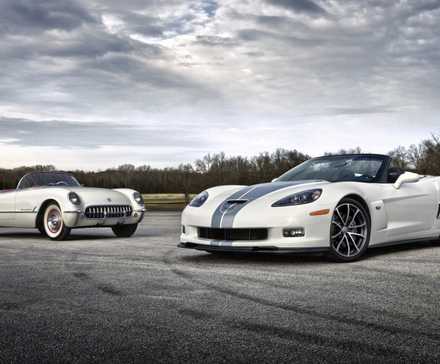 Branco 2013 C6 Chevy Corvette