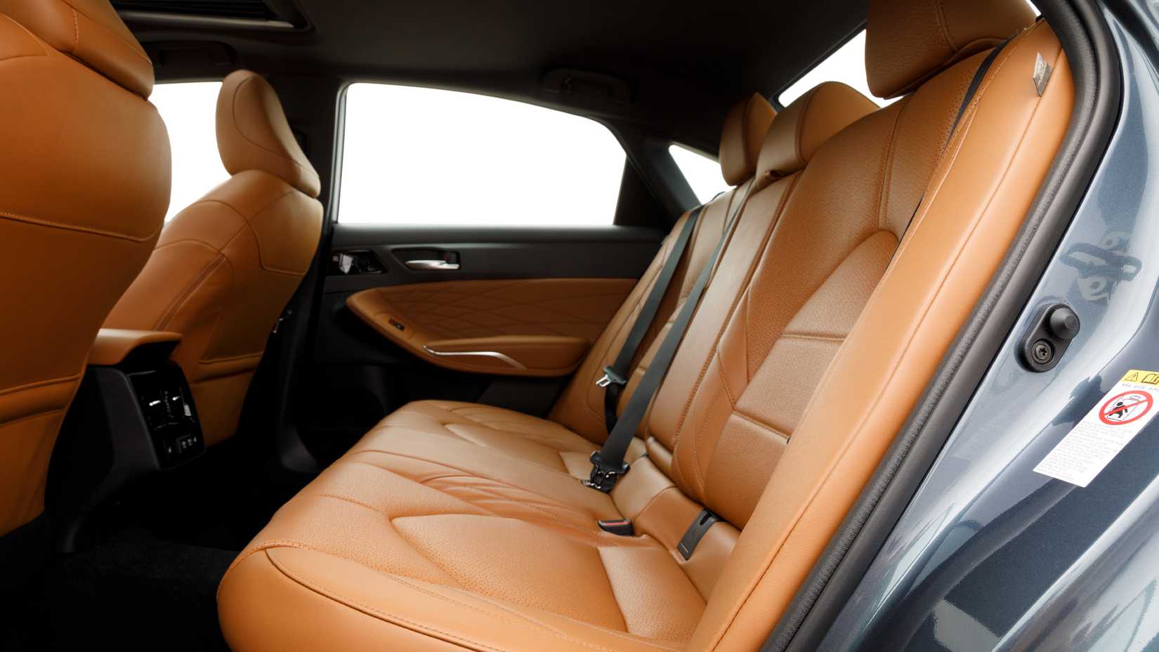 2020 Toyota Avalon Hybrid Limited Interior Rear Seating