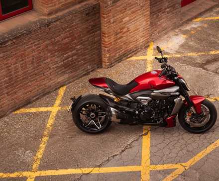 Vista superior da Ducati XDiavel V4 2025