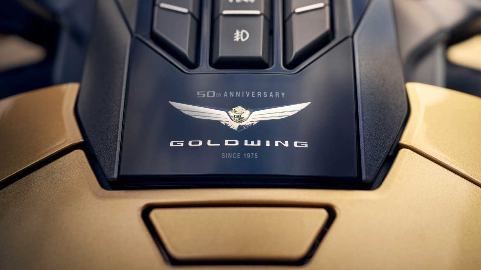 Emblema do 50º aniversário da Honda Gold Wing 2025