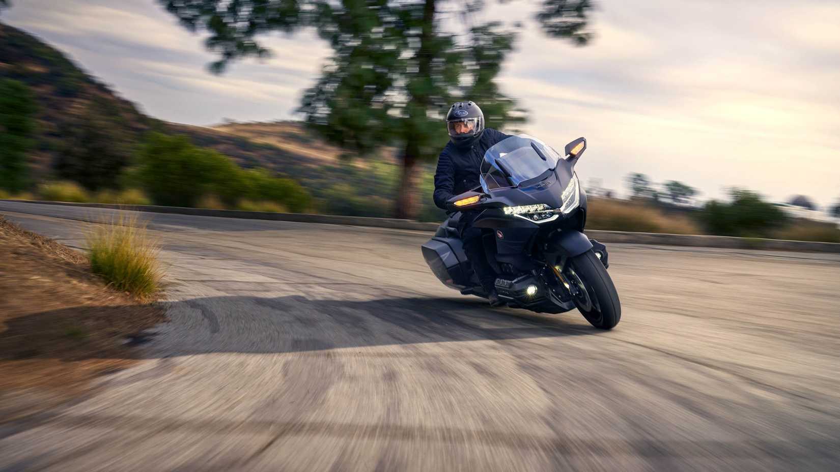 Honda Gold Wing cornering