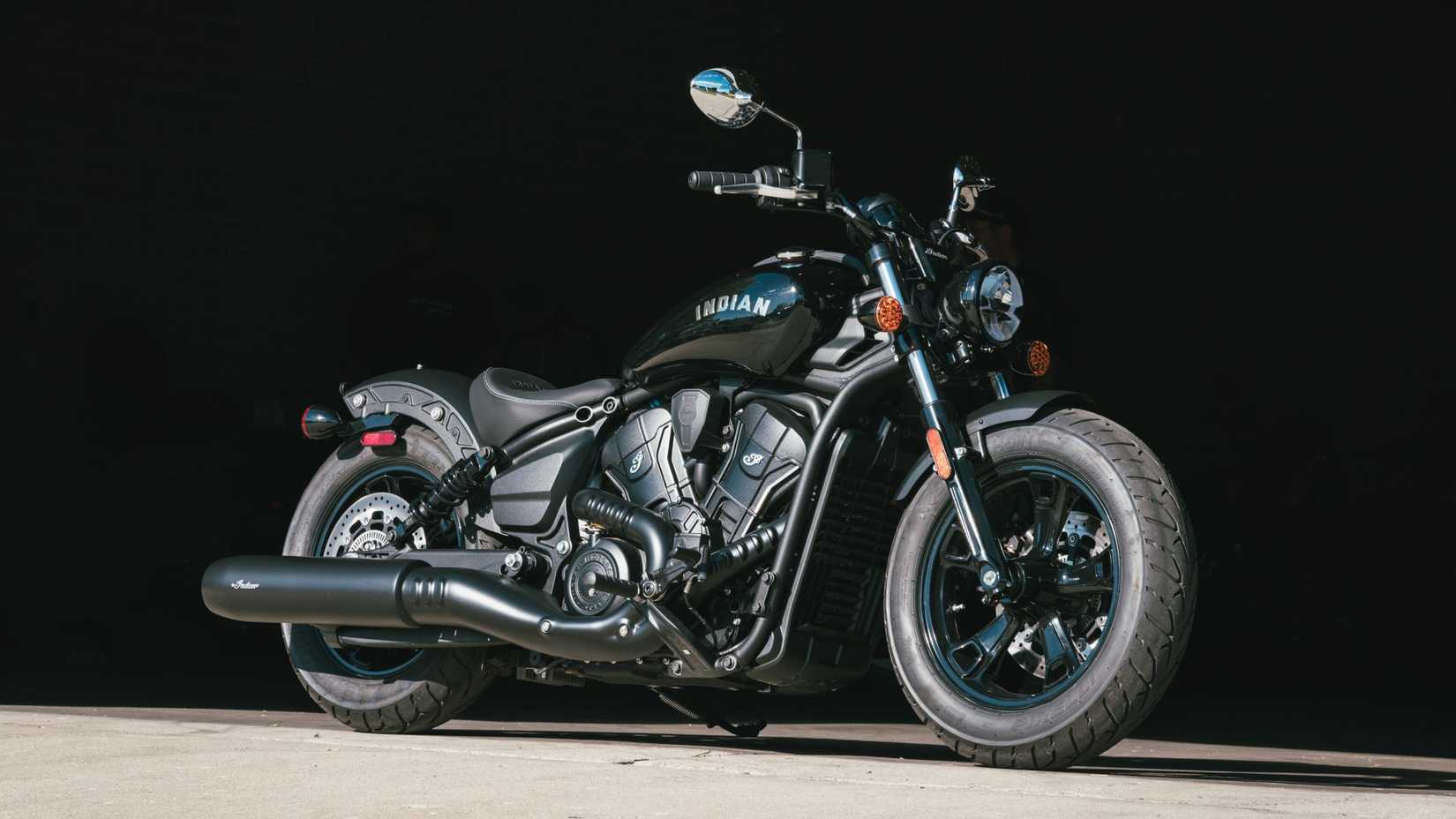 2025 Indian Scout Sixty Bobber is a gorgeous old-school bobber