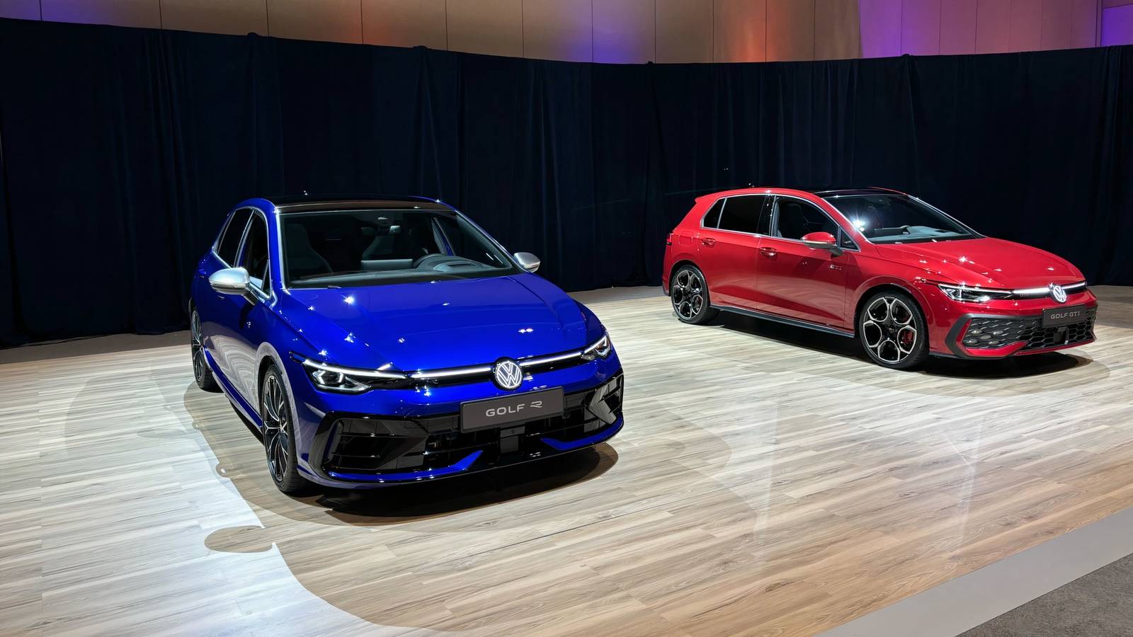 GTI or Golf R? The 2025 Volkswagen Hot Hatch Offering The Best Bang For ...